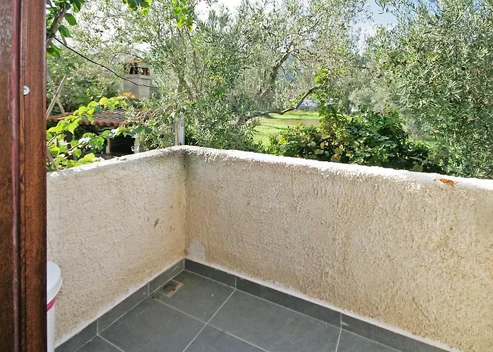 安吉拉别墅 * 沃尔沃罗