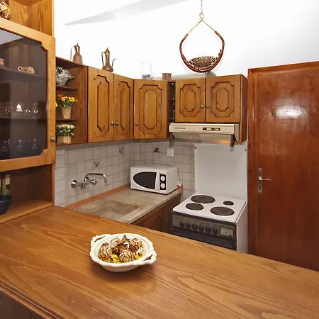 Angela Апартаменты Вурвуру